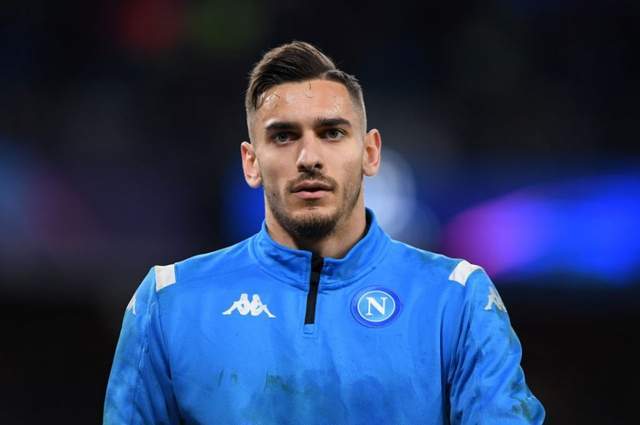 集结日体能课后，那不勒斯造点机会备战法甲，信心回归，轮换策略成焦点的简单介绍